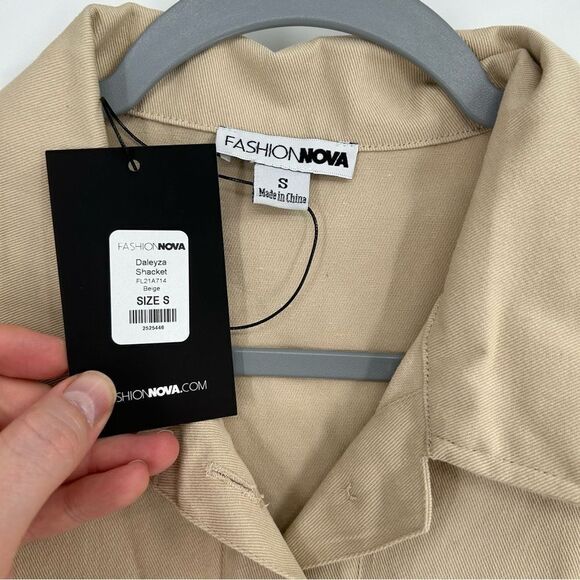 Fashion Nova Daleyza Button Up Long Sleeve Tan Beige Shacket NWT Small - Picture 5 of 8